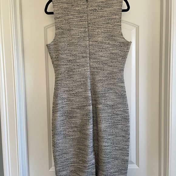 Theory Dress - Picture 4 of 4